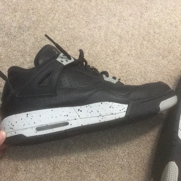 Oreo 4s Size 7 - Picture 3 of 8